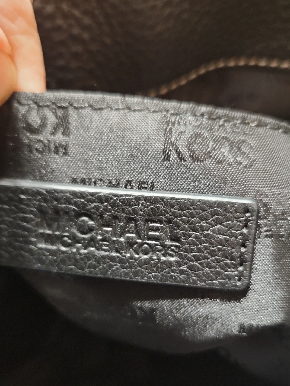 Michael Kors Tote Bag - Picture 9 of 10